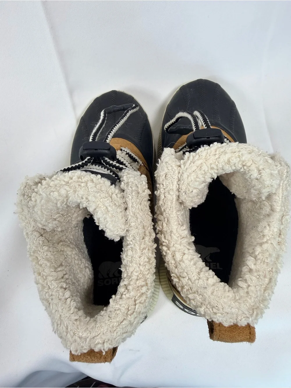 SOREL Youth Size 4 Boots Winter Style Waterproof Leather Duck Boot   Sherpa